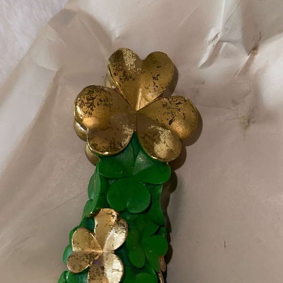 St. Patrick’s Day four leaf clover tree decor 🍀🍀🍀🍀 - Picture 3 of 7